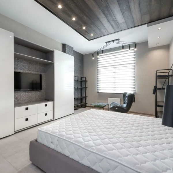 Medium firm Euro Top mattress UAE